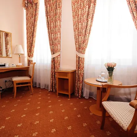 Hotell Pavlov 4*