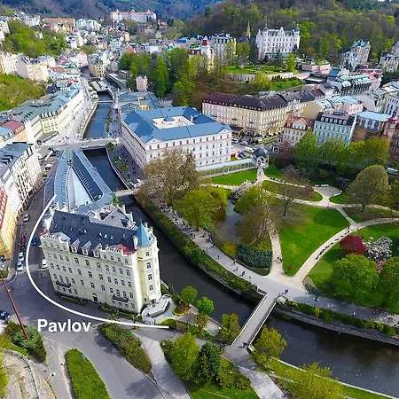 巴甫洛夫酒店 4* 卡罗维发利