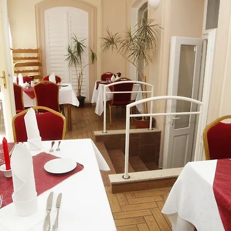 Hotel Pavlov 4*