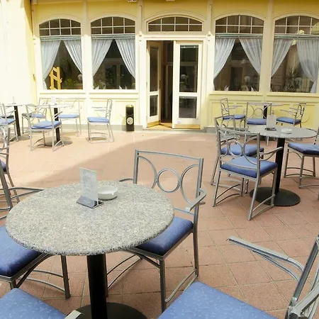 Pavlov Hotel 4*